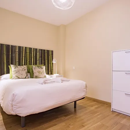 Livemalaga & Parking Apartment *